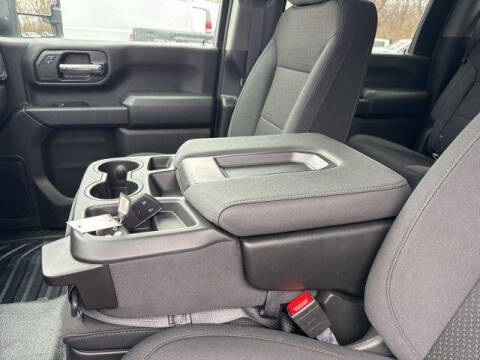 2025 GMC Sierra 3500HD CC Pro