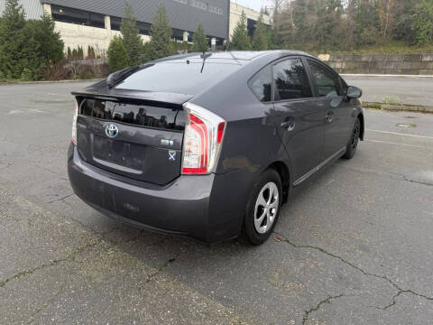 2012 Toyota Prius Two