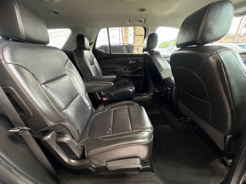 2020 Chevrolet Traverse LT Leather