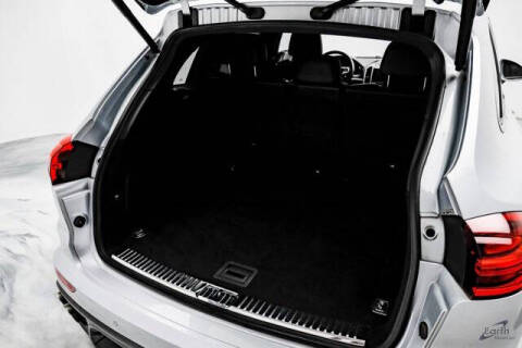 2017 Porsche Cayenne S