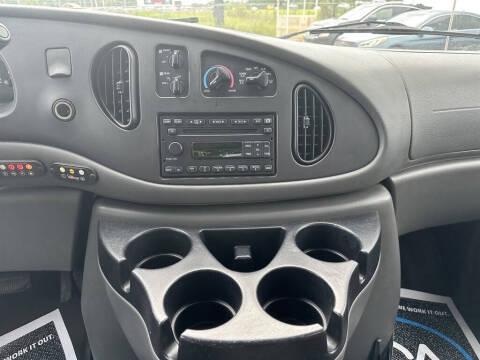 2007 Ford E-Series E-450 SD