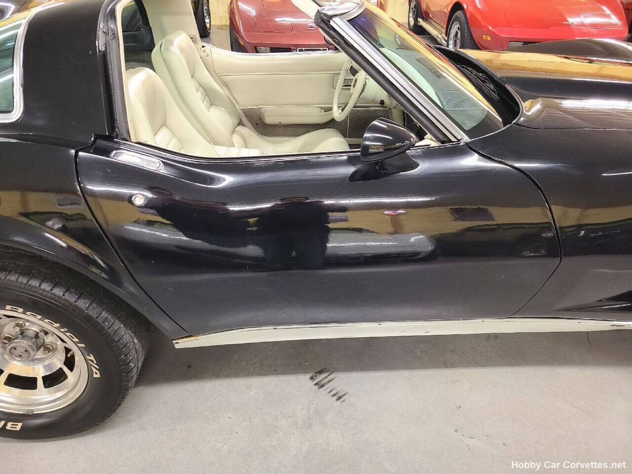 1979 Chevrolet Corvette 30