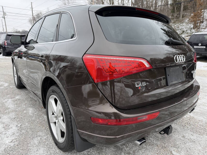 2011 Audi Q5 2.0T quattro Premium Plus