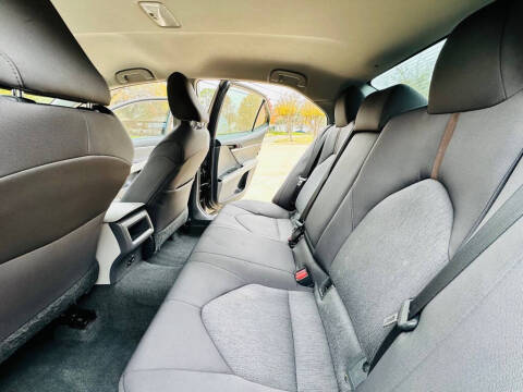 2018 Toyota Camry LE