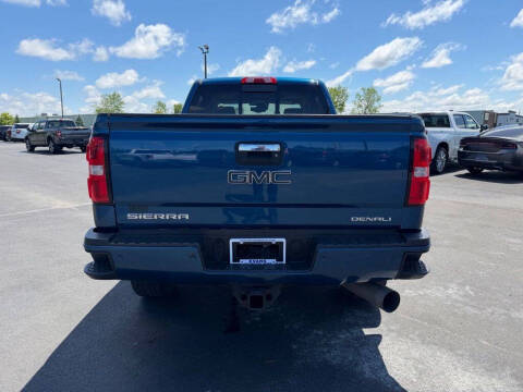 2017 GMC Sierra 2500HD Denali