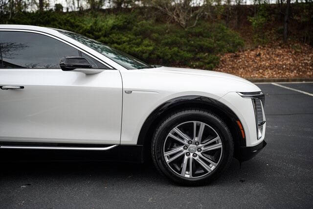 2024 Cadillac LYRIQ Tech