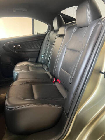 2013 Ford Taurus Limited