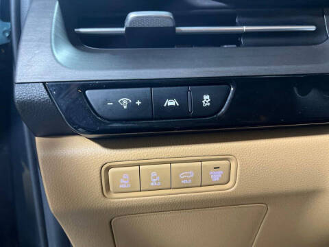 2024 Kia Carnival EX
