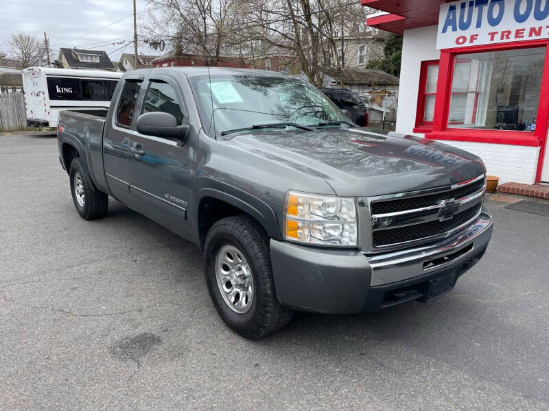 2011 Chevrolet Silverado 1500 LS photo 6