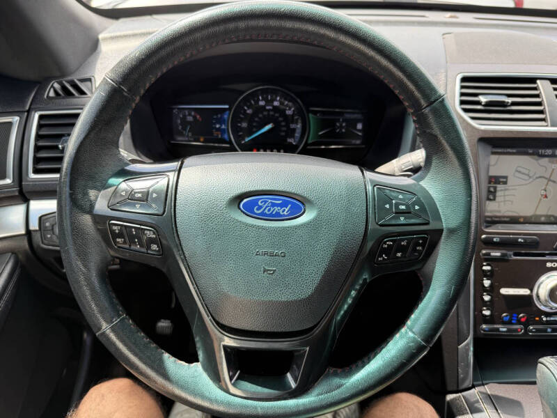 2016 Ford Explorer Sport