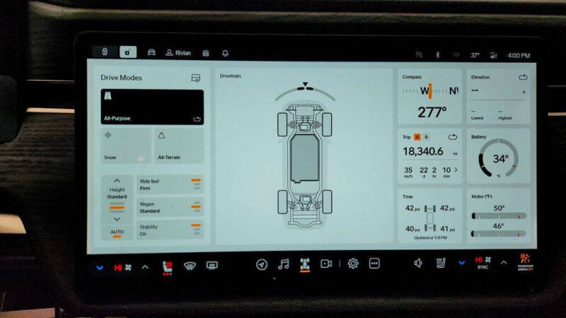 2024 Rivian R1T Adventure