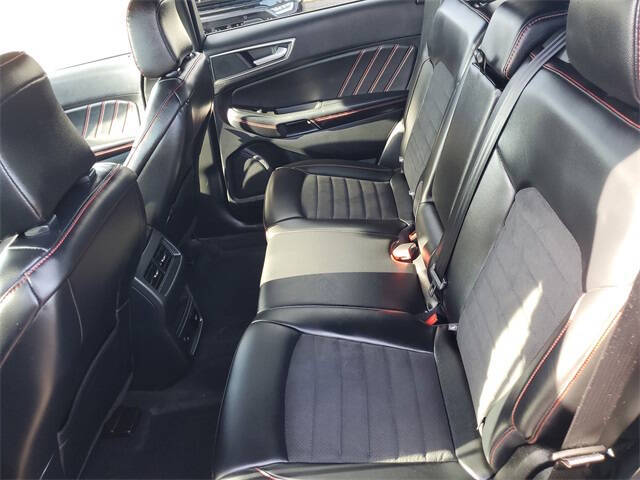 2024 Ford Edge ST-Line