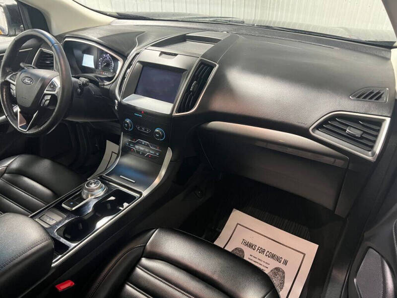 2020 Ford Edge SEL