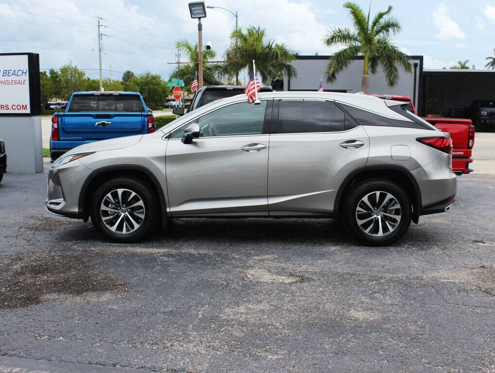 2022 Lexus RX SUV - $54,995