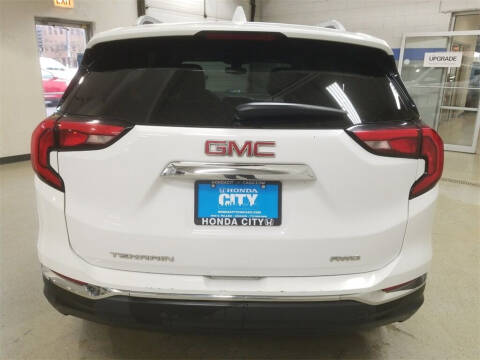 2021 GMC Terrain SLT