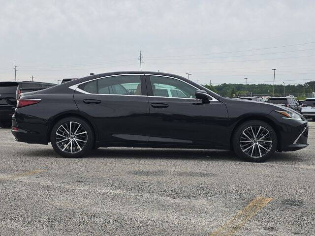 2025 Lexus ES 350
