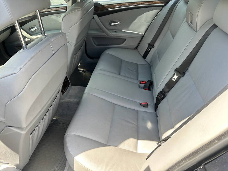 2008 BMW 5 Series 550i