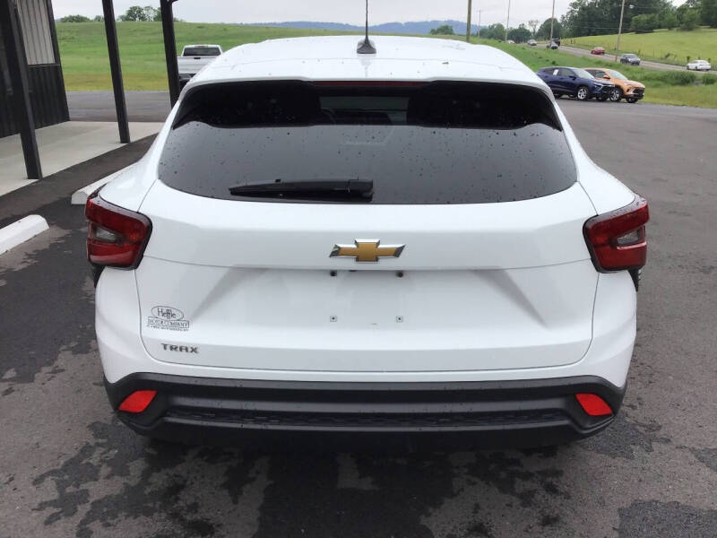 2024 Chevrolet Trax LS