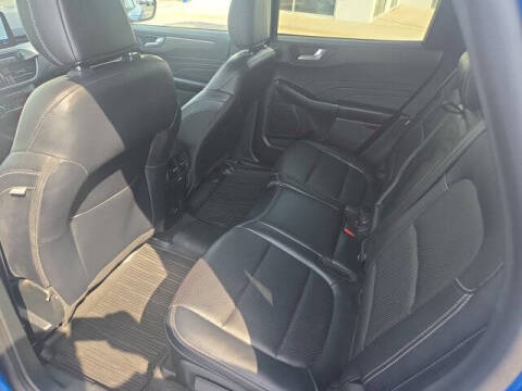 2021 Ford Escape Hybrid Titanium