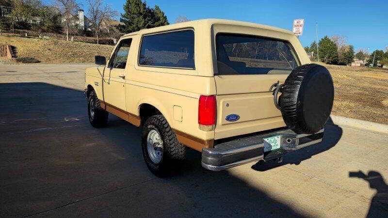1991 Ford Bronco Custom