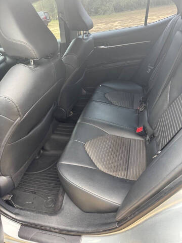 2018 Toyota Camry SE