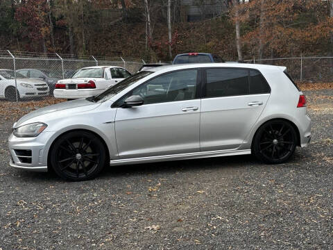 2017 Volkswagen Golf R 4Motion