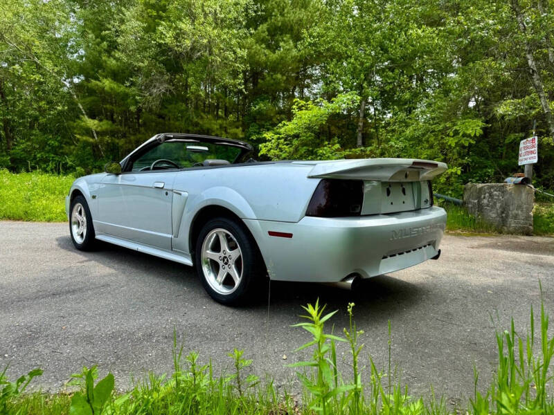2000 Ford Mustang GT