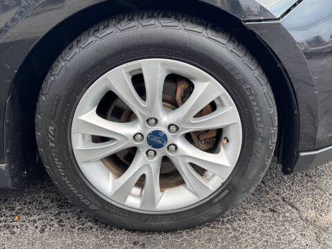 2011 Ford Taurus SEL