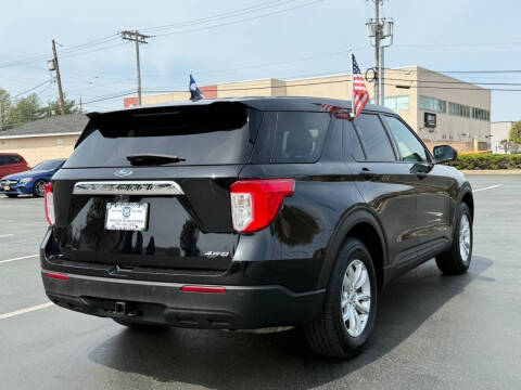 2021 Ford Explorer