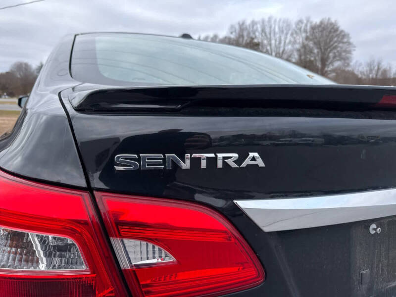 2019 Nissan Sentra SR