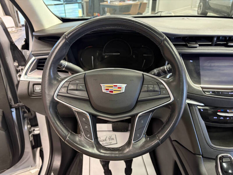 2019 Cadillac XT5 Luxury