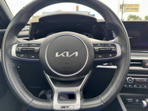 2024 Kia K5 GT-Line