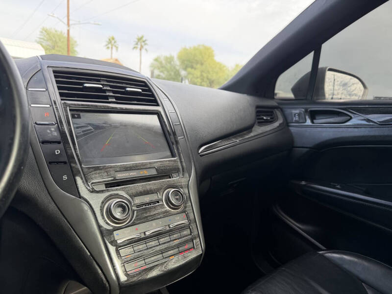 2017 Lincoln MKC Select