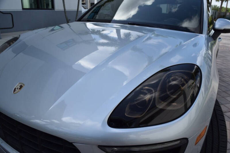 2016 Porsche Macan S