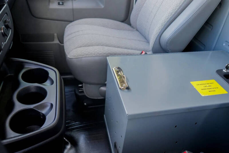 2021 Chevrolet Express 2500