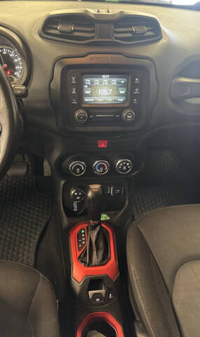 2017 Jeep Renegade Trailhawk