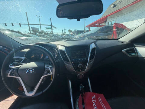 2015 Hyundai Veloster