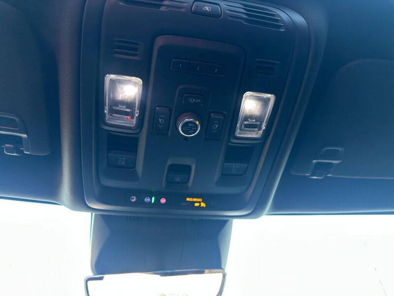 2022 Cadillac Escalade ESV Premium Luxury