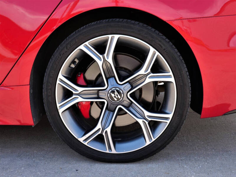 2020 Kia Stinger GT1