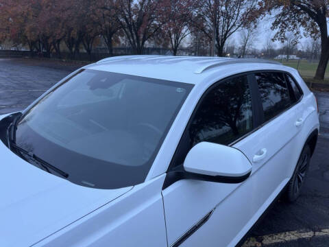 2024 Volkswagen Atlas Cross Sport SE 4Motion