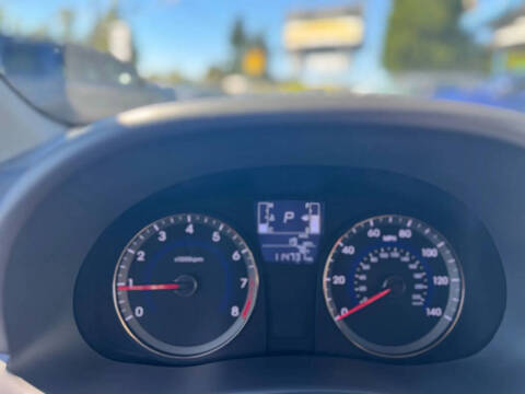 2015 Hyundai Accent GS