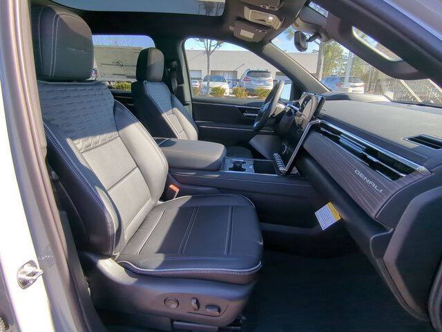 2025 GMC Sierra EV Denali