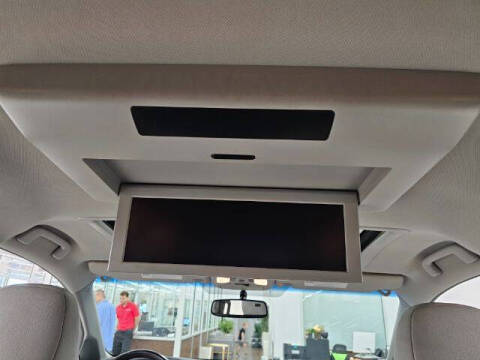 2017 Toyota Sienna XLE 7-Passenger