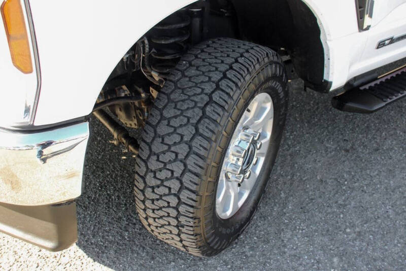 2024 Ford F-350 Super Duty XLT