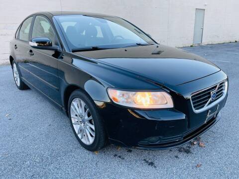 2009 Volvo S40 for sale at CROSSROADS AUTO SALES in West Chester PA