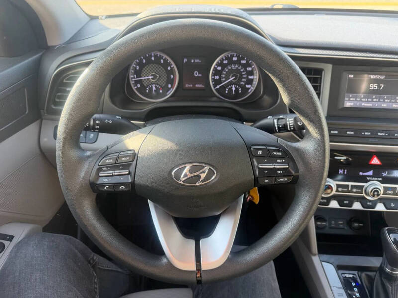 2020 Hyundai Elantra
