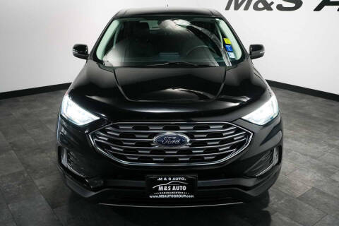 2023 Ford Edge Titanium
