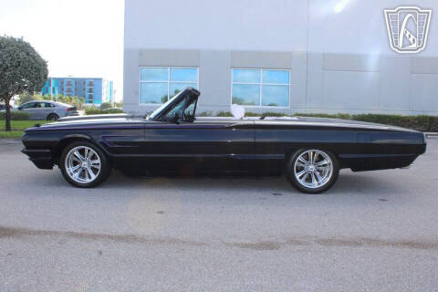 1964 Ford Thunderbird