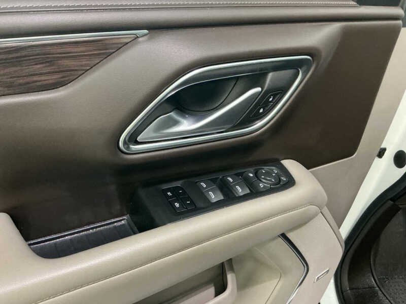 2022 Chevrolet Suburban LT