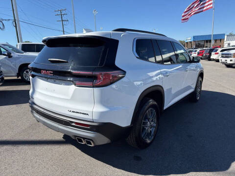 2025 GMC Acadia Elevation